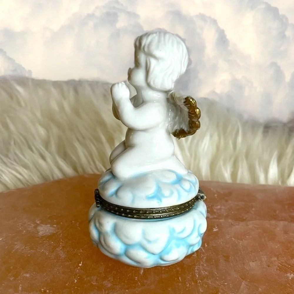 Vintage White Porcelain Cherub/Angel Hinged Trinket Pill Box
